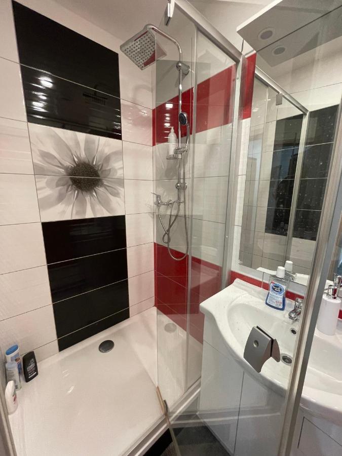 Monfas Apartment Barrandov Praga Zewnętrze zdjęcie